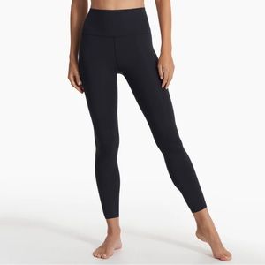 New Vuori Evolve Leggings